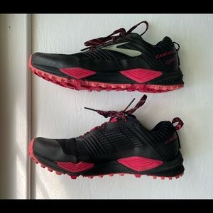 Brooks - Cascadia 13 GTX trail running shoe